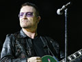 Bono na scenie / fot. PAP/Andrzej Grygiel
