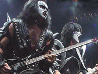 Kiss