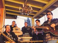 Los Lobos