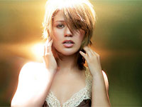 Kelly Clarkson