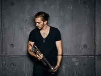 Dennis Lloyd