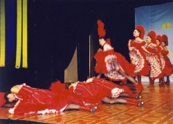Tancerki z Moulin Rouge