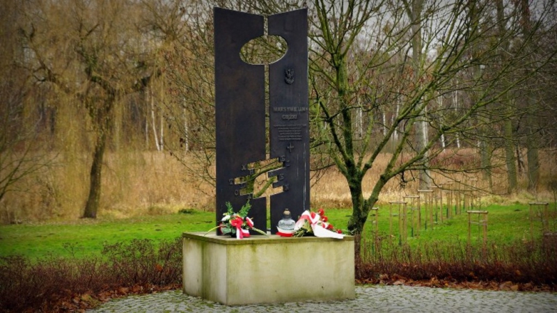 Pomnik Maksymiliana Ciężkiego w Szamotułach / Fot. Adam Górczewski, RMF FM