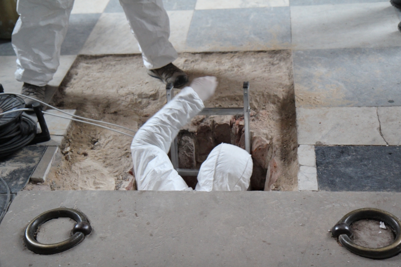 Archeolodzy odkrywają tajemnice krypty w katedrze we Fromborku, foto. Piotr Bułakowski RMF FM