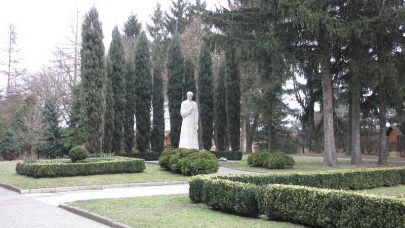Urokliwy jarosławski klasztor
