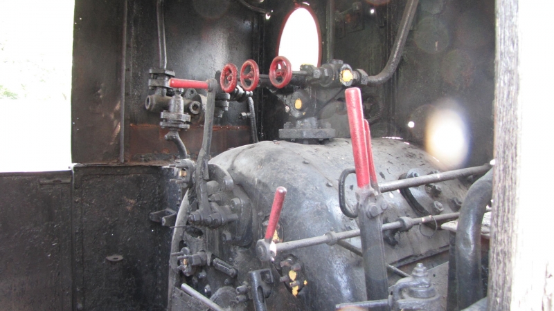 Maszynownia lokomotywy wąskotorowej